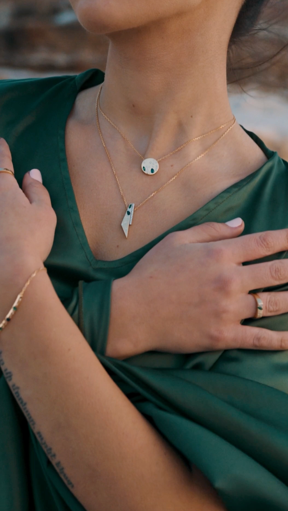 Palestine Necklace in Diamonds, Emeralds & Sapphires